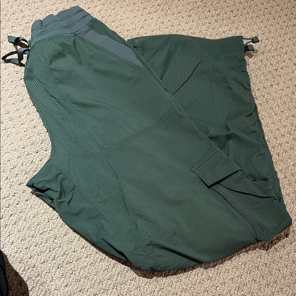 Lulu Lemon Green studio Cargo Pants
